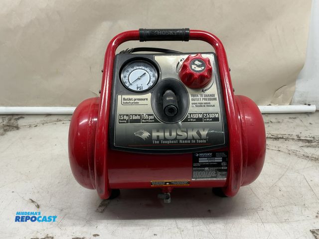Lot 2-99670 - Husky H1503TP air compressor