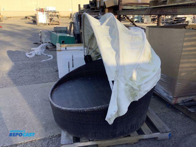 Lot 2-38369 - Large round patio chair with foldable top approx. 50” in diameter