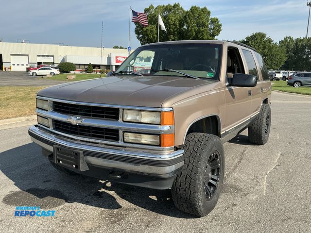 Lot 2-76811 - 1996 Chevrolet Tahoe LT SUV 4x4