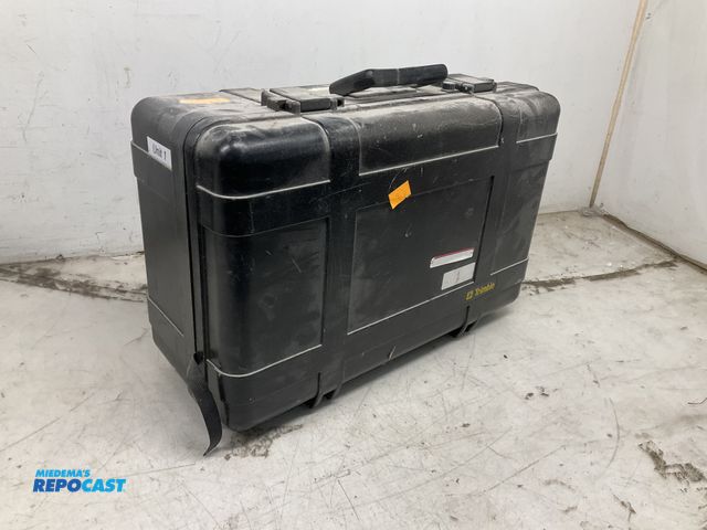 Lot 2-79319 - Trimble TDL 450H Battery Charger Kit
SKU:74450-14