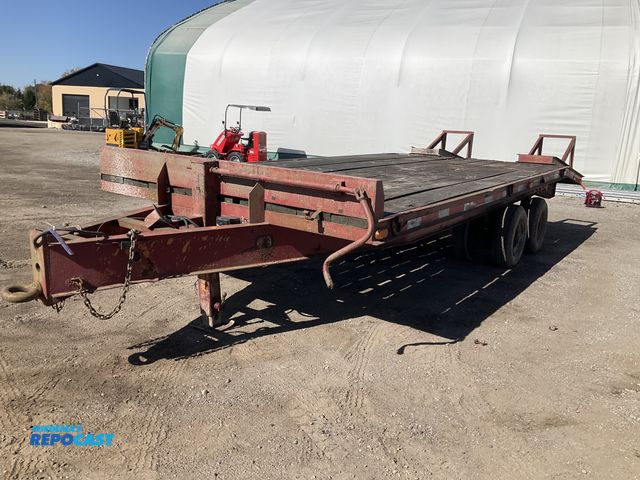 Lot 2-40305 - 1988 Econoline Equipment Trailer