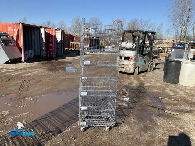 Lot 2-73032 - Metal Racking with 4 Wheels