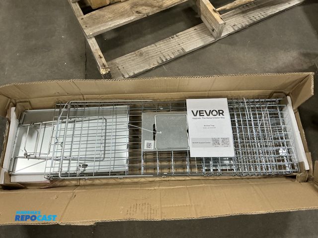 Lot 2-76927 - Lot of (3) vevor animal traps model LB-28A