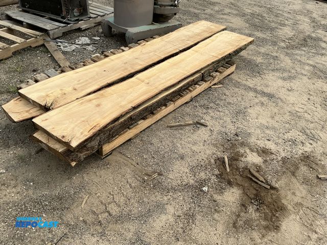 Lot 2-11506 - 4pcs of 8/4 maple slabs - approx. 8' long