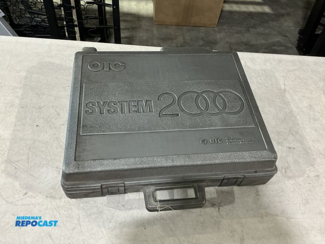 Lot 2-13846 - OTC  Monitor 2000