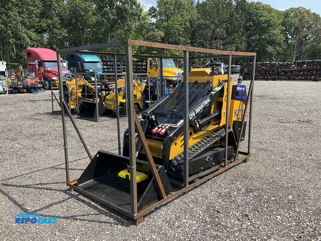 Lot 2-10895 - 2026 CFG Industry KJT27 Mini Skid Steer Loader