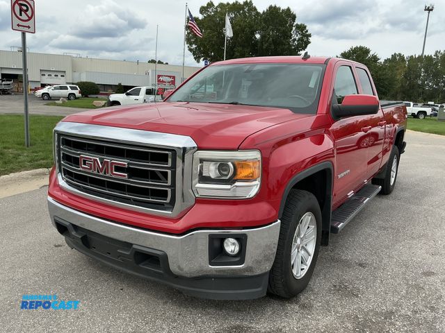 Lot 2-27013 - 2014 GMC Sierra 1500 SLE Double Cab Standard Box Pickup Truck RWD