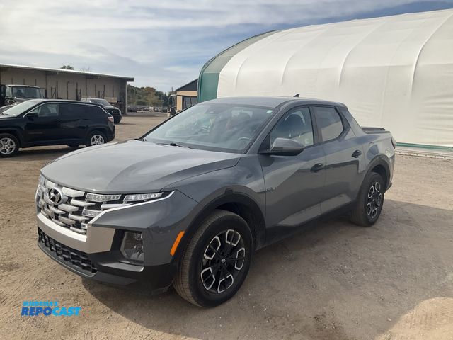 Lot 2-31283 - 2024 Hyundai Santa Cruz SEL AWD Short Box Pickup Truck AWD