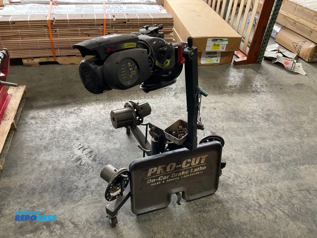 Lot 2-26464 - Pro-Cut PFM 9.2 Brake Lathe w/ Hardware and Accessories