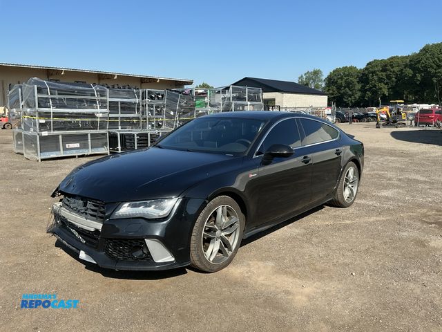 Lot 2-10232 - 2013 Audi A7 3.0T Premium quattro Sedan AWD