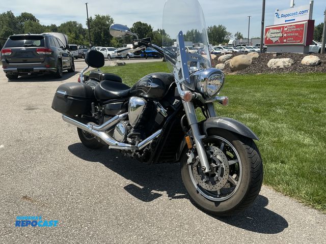 Lot 2-95641 - 2012 Yamaha XVS1300CT V Star Tourer Motorcycle