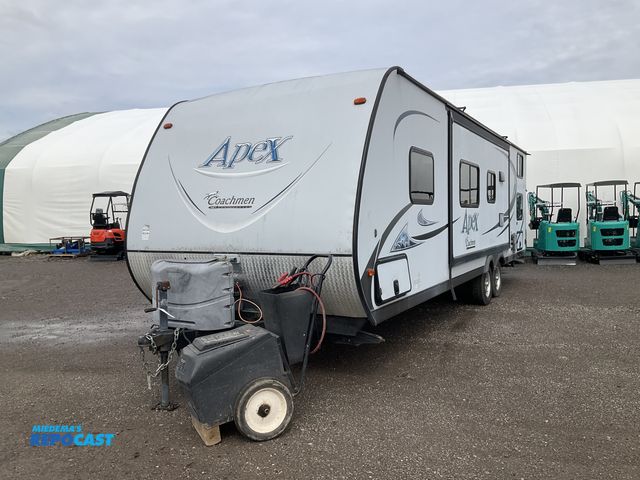 Lot 2-22917 - 2014 Coachmen ApeX 288BHS Camper Travel Trailer