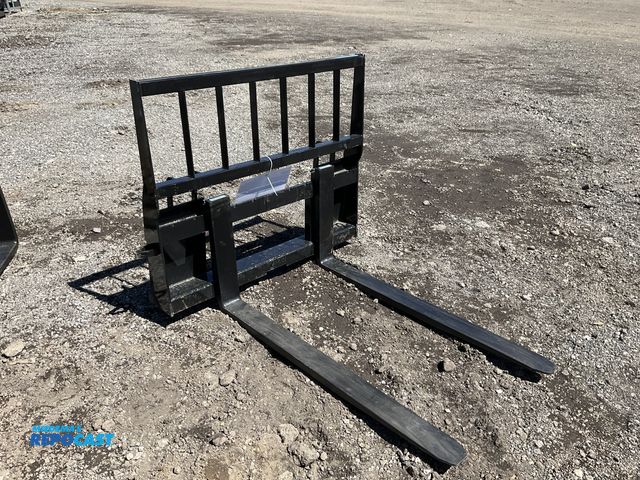 Lot 2-31700 - New AGROTK SA-100 Skid Steer Fork Attachment 48” Quick Attach