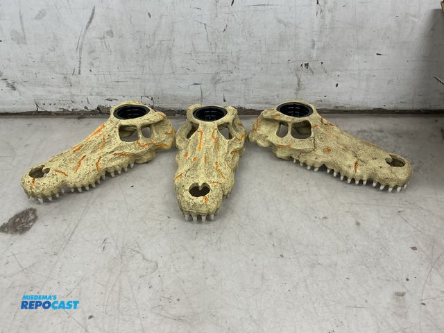 Lot 2-75896 - Lot of (3) ZL Econ rapid sense crocodile skull large model 100549774