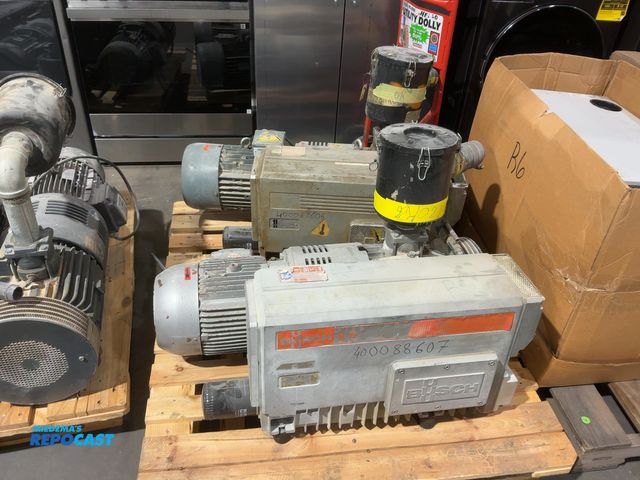 Lot 2-67151 - 2 Busch Vacuum Pumps - one is RA 0250 D 561 XXZZ