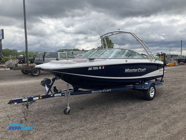 Lot 2-20026 - 2006 Mastercraft MariStar 200 20ft Boat