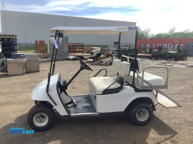 Lot 2-32721 - EZ-GO EZ16 Golf Cart