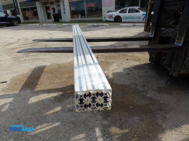 Lot 2-51102 - lot of 6 aluminum extrusion t-slot framing system, 1 1/2" x 1 1/2" x 8', 4-slots, smooth, #815GH3
