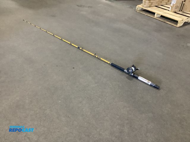 Lot 2-99154 - Eagle claw specialty 8.6' downrigger fishing rod MS5077LWC with 300GL reel 20lbs capacity