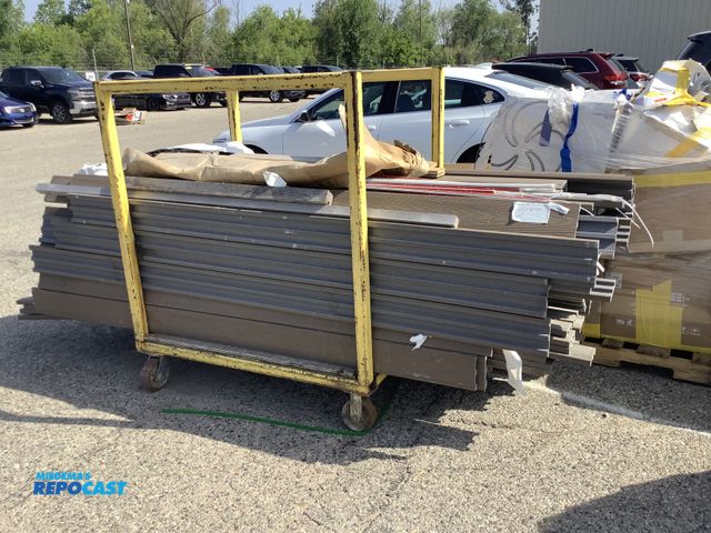 Lot 2-13543 - Rack of Composite Veranda Decking 8’ and under
