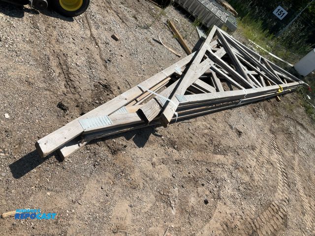 Lot 2-65859 - 28' trusses