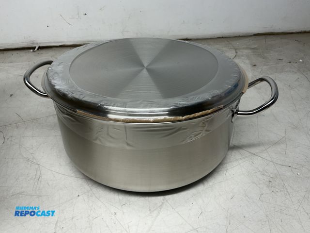 Lot 2-79937 - Tramontina 80117/576DS Pro - Line Stainless Steel Covered Dutch Oven, 9 quart