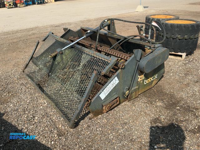 Lot 2-40590 - Bobcat Model 6A Landscape Rake Skid Steer Attachment, 72" Wide, Quick Attach, two sections of rake b...