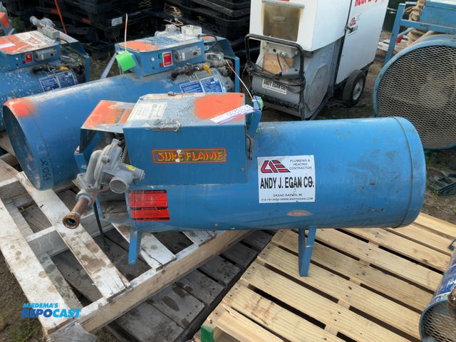 Lot 2-33230 - SureFlame S405 Direct fired dual fueled construction heater, propane or natural gas fueled