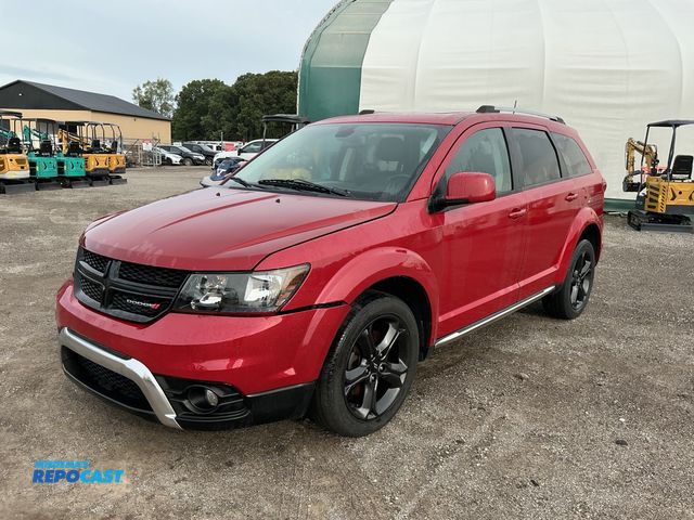 Lot 2-30796 - 2020 Dodge Journey Crossroad SUV FWD