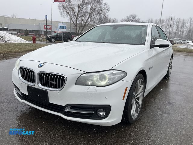 Lot 2-43406 - 2016 BMW 528i xDrive 528i xDrive Sedan AWD