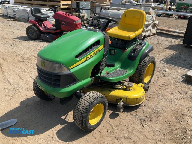Lot 2-18714 - John Deere 100 Series Riding Lawn Mower