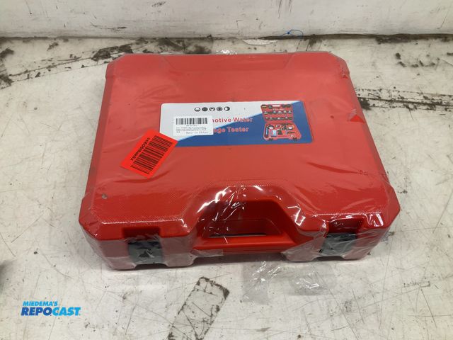 Lot 2-92652 - 28-Pack Universal radiator pressure leak test kit