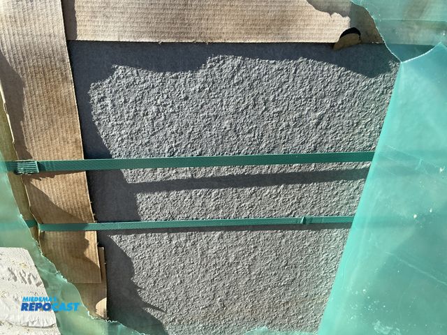 Lot 2-75341 - Skid of grey 24x24 FR20 Thermal Full Porcelain Pavers