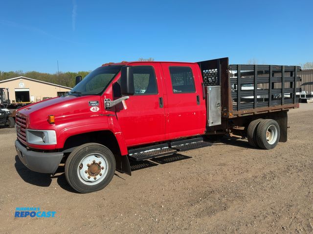 Lot 2-43453 - 2003 GMC C4500 10’ Flatbed Stake Truck