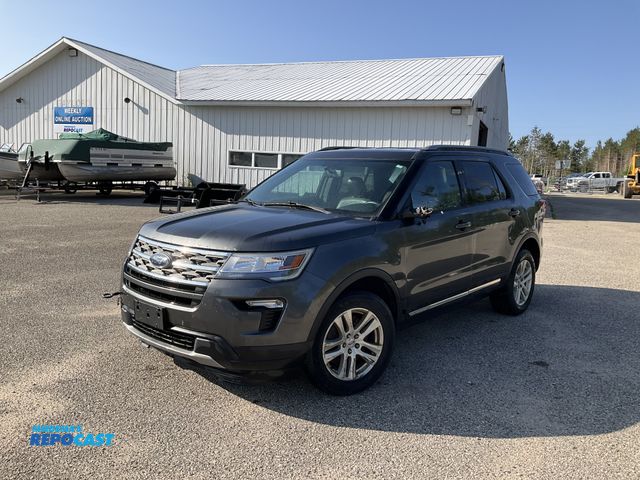 Lot 2-61933 - 2018 Ford Explorer XLT SUV 4x4