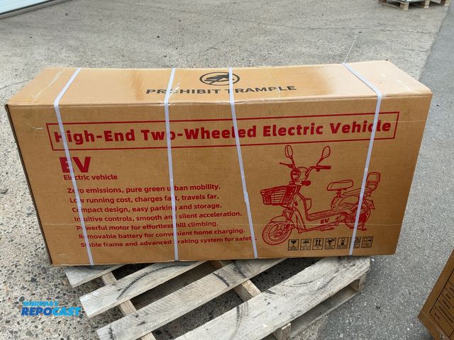 Lot 2-44681 - New SDLANCH EV Electric Scooter, Battery Operated, Steel Frame, Painted Plastic Shell, LED Running L...
