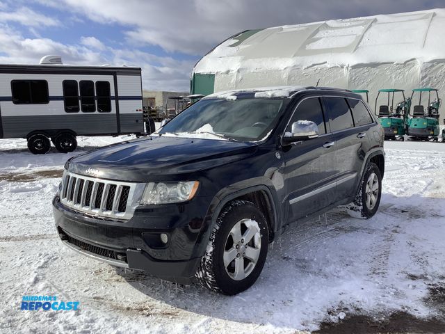 Lot 2-61010 - 2011 Jeep Grand Cherokee Limited SUV 4x4