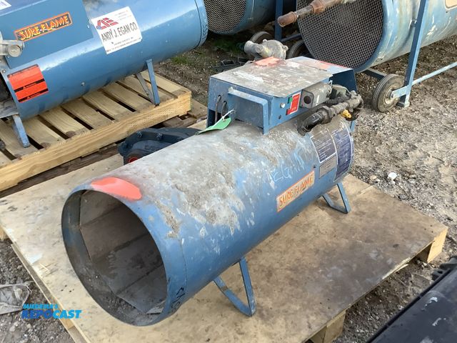 Lot 2-33012 - Sure Flame Direct Spark Heater (Model S405)