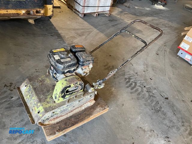 Lot 2-72693 - 1 Gas Powered Plate Compactor Starts and runs on ether.