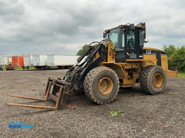 Lot 2-40226 - Caterpillar IT38G Wheel Loader