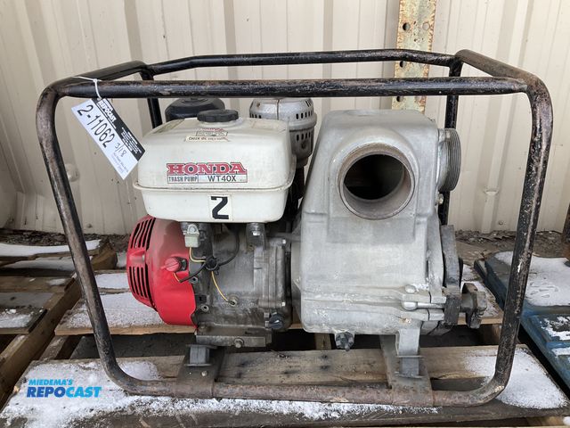 Lot 2-11062 - Honda WT40X Trash Pump Portable Gas Powered Recoil Start