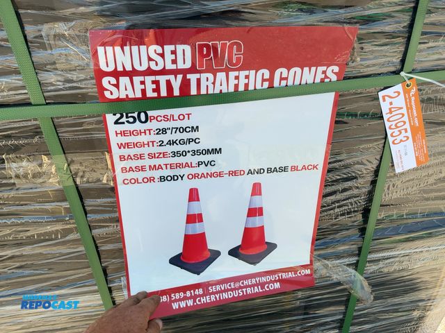 Lot 2-40953 - (250) New Chery Industrial PVC Safety Traffic Cones, 28” tall, 14”x14” base