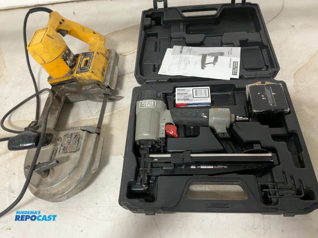 Lot 2-18608 - Lot of (2) tools including 1- DeWalt variable speed portable band saw, 1- porter &amp; cable finish ...