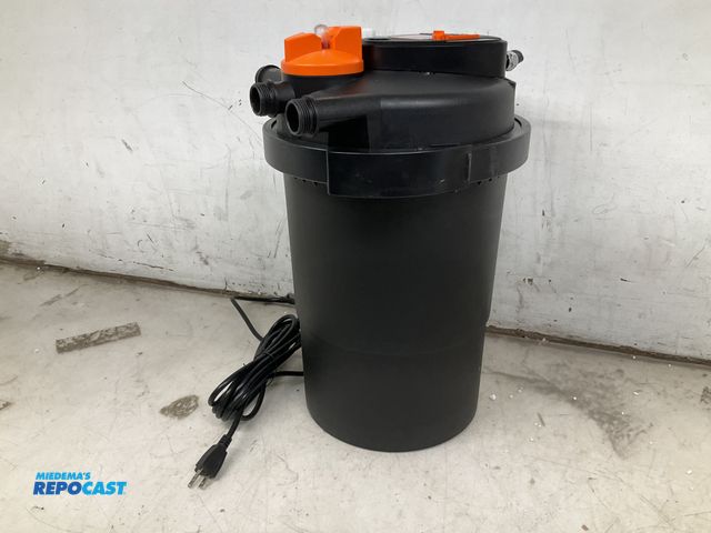 Lot 2-64300 - VEVOR water pond filter model CPF-3500 pressurized biological