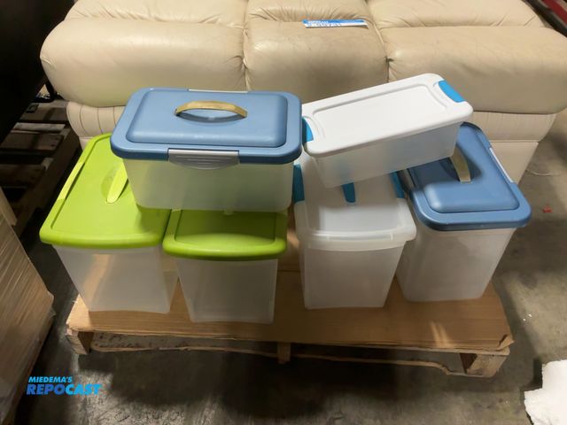 Lot 2-99731 - Lot of (6) plastic storage containers-various sizes