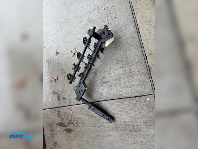 Lot 2-95090 - Thule Bike Rack Hitch Attachment for Vehicle