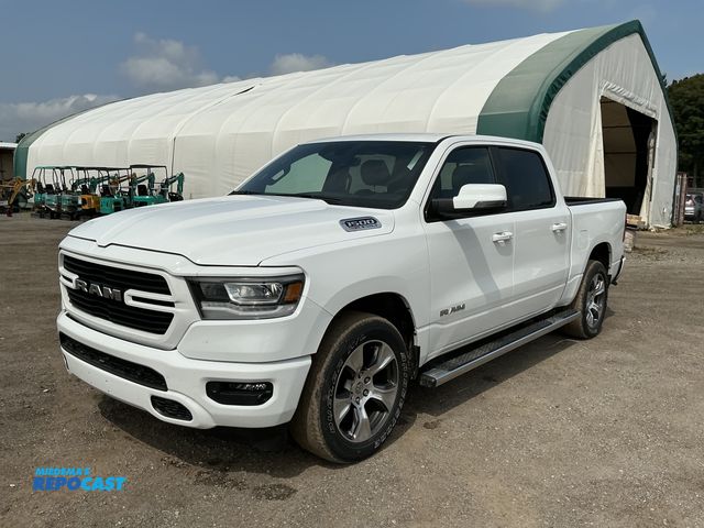 Lot 2-30648 - 2024 Ram 1500 Laramie Crew Cab SWB 4WD Crew Cab Standard Box Pickup Truck 4x4
