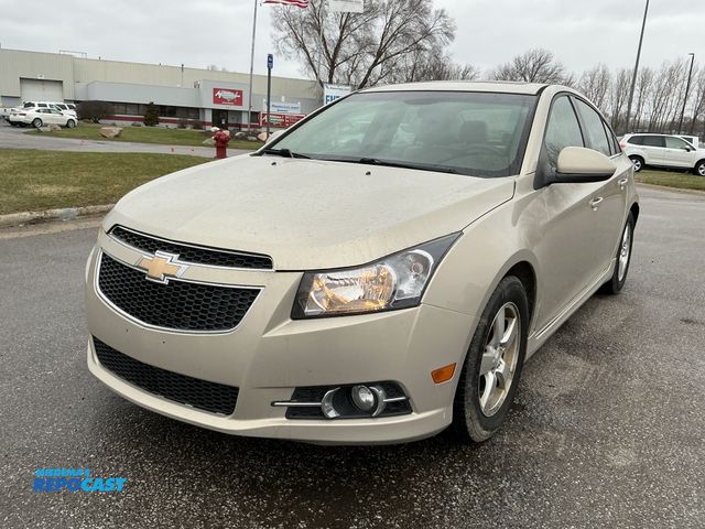 Lot 2-65409 - 2011 Chevrolet Cruze LT Sedan FWD