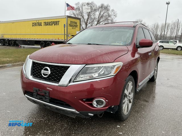 Lot 2-94961 - 2016 Nissan Pathfinder Platinum SUV 4x4
