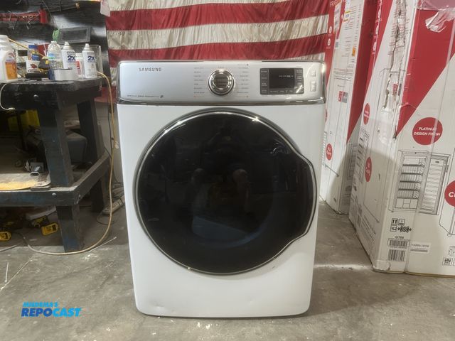 Lot 2-59080 - Gas Samsung Steam Dryer 15 cycles   digital display  heavy duty   rack dry  sensor dry  steam cycles...